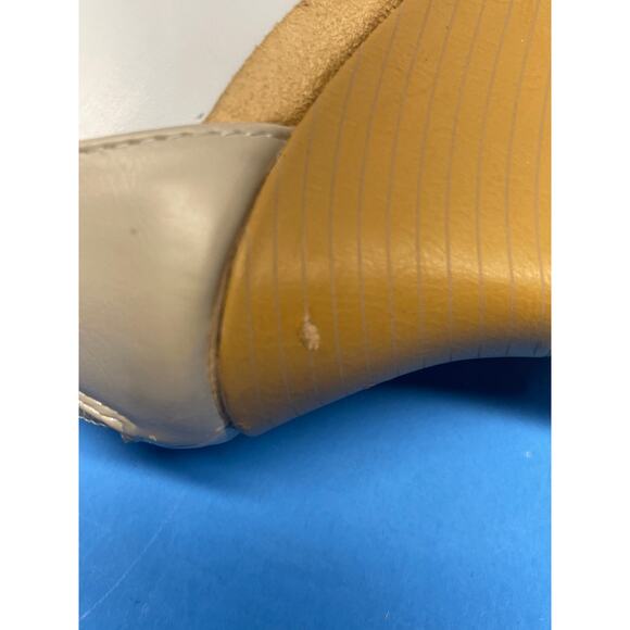 PATRIZIA Spring Step Harlequin Beige Wedge Sandals Shoes Size 7 Flowers T-Strap - Picture 7 of 12